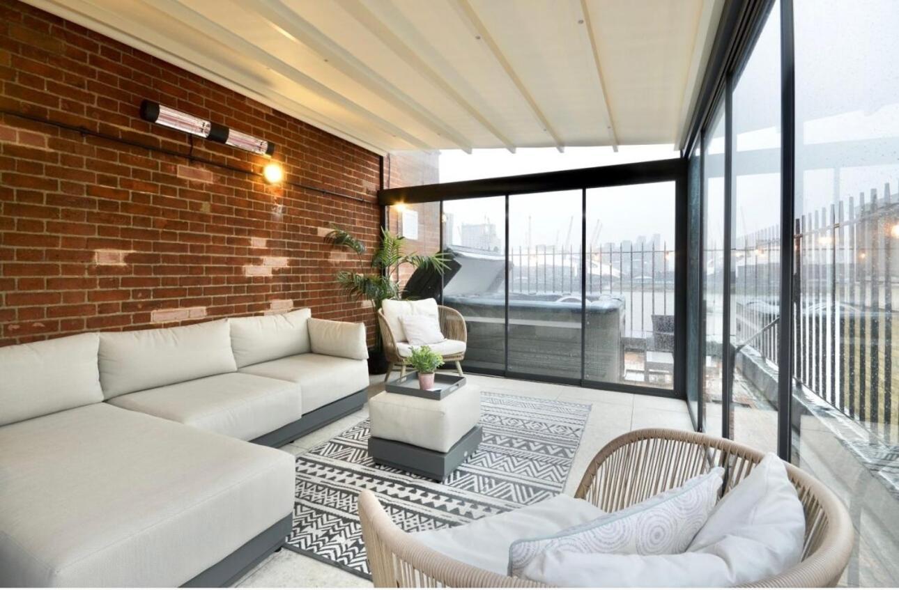 3 X Bedroom Riverside Flat With Hot Tub On Roof Terrace 伦敦 外观 照片